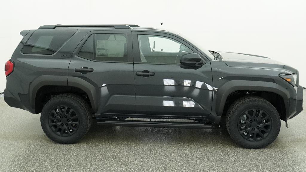 New 2026 Toyota 4Runner SR5 AWD/4WD image 14