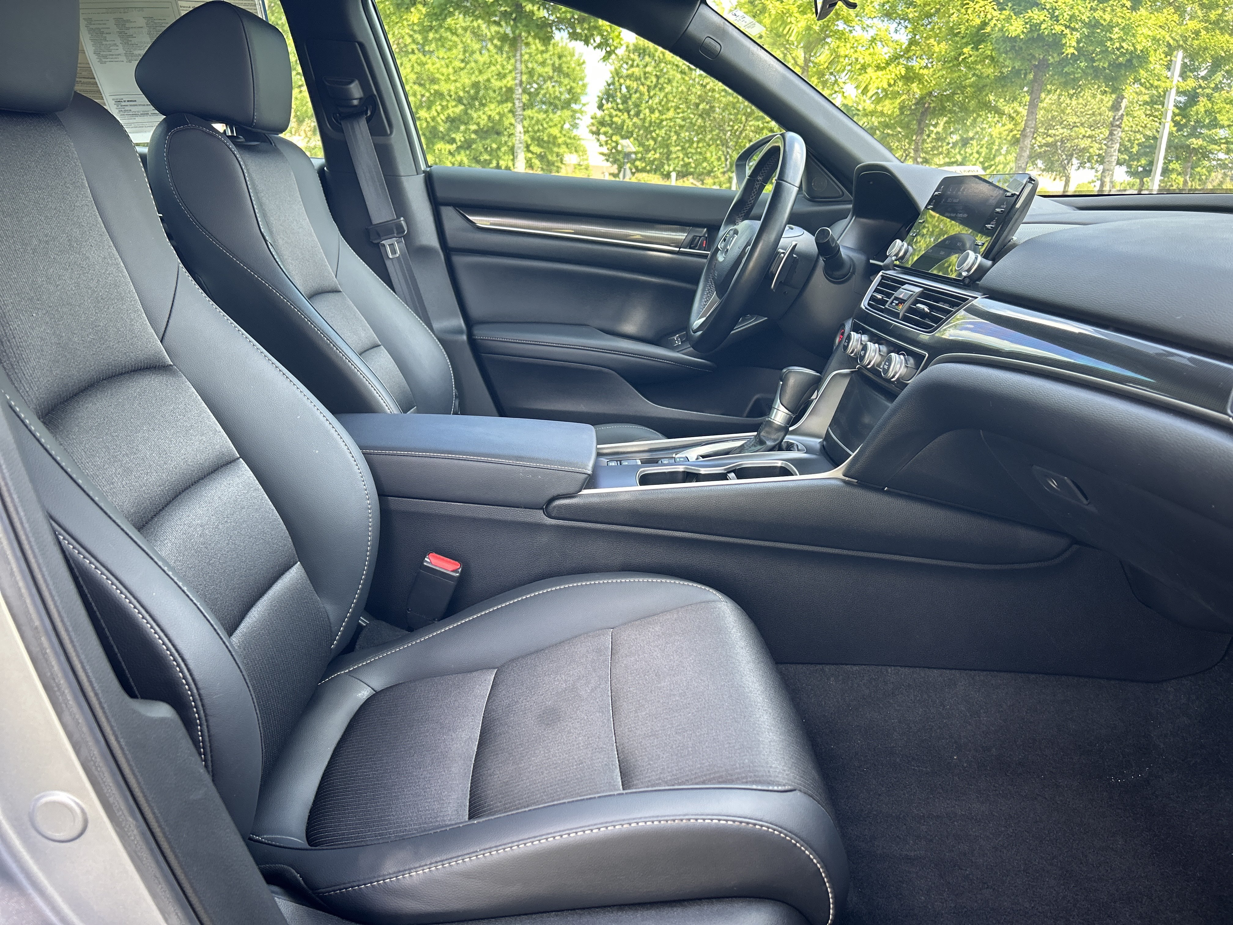 Used 2021 Honda Accord Sport image 31