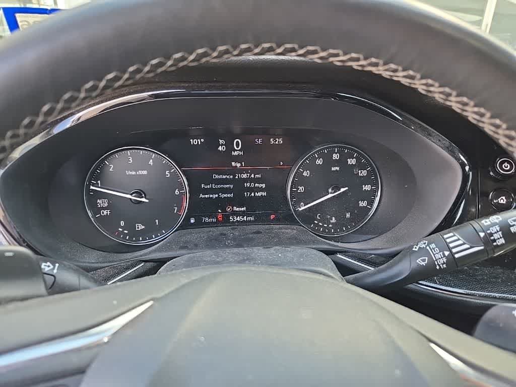 Used 2021 Buick Envision Essence w/ Sport Touring Package FWD image 10