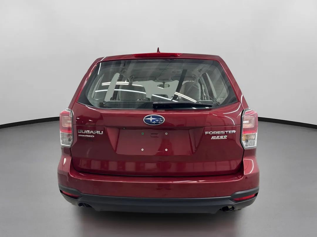 Used 2017 Subaru Forester 2.5i image 8