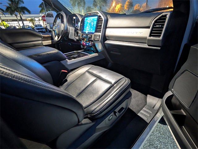 Used 2022 Ford F250 Lariat w/ Lariat Ultimate Package image 15