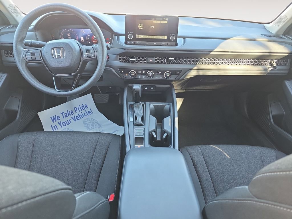 Used 2024 Honda Accord EX image 10