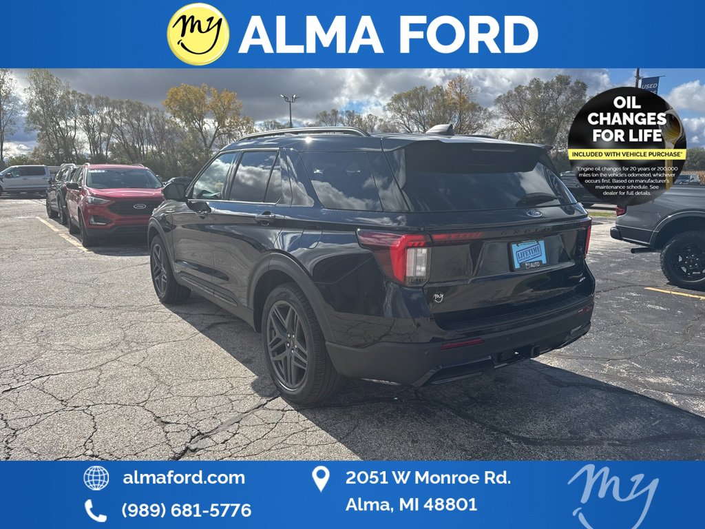New 2025 Ford Explorer ST-Line w/ Premium Package image 16
