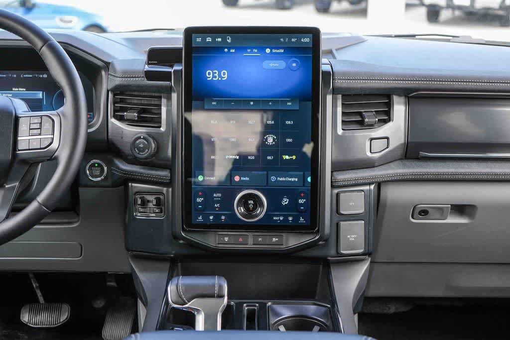 Used 2025 Ford F150 Lightning Flash AWD/4WD image 13