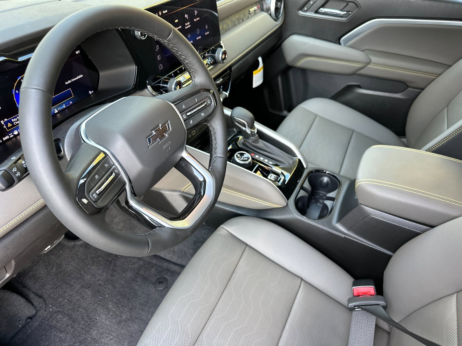 New 2026 Chevrolet Colorado ZR2 image 10