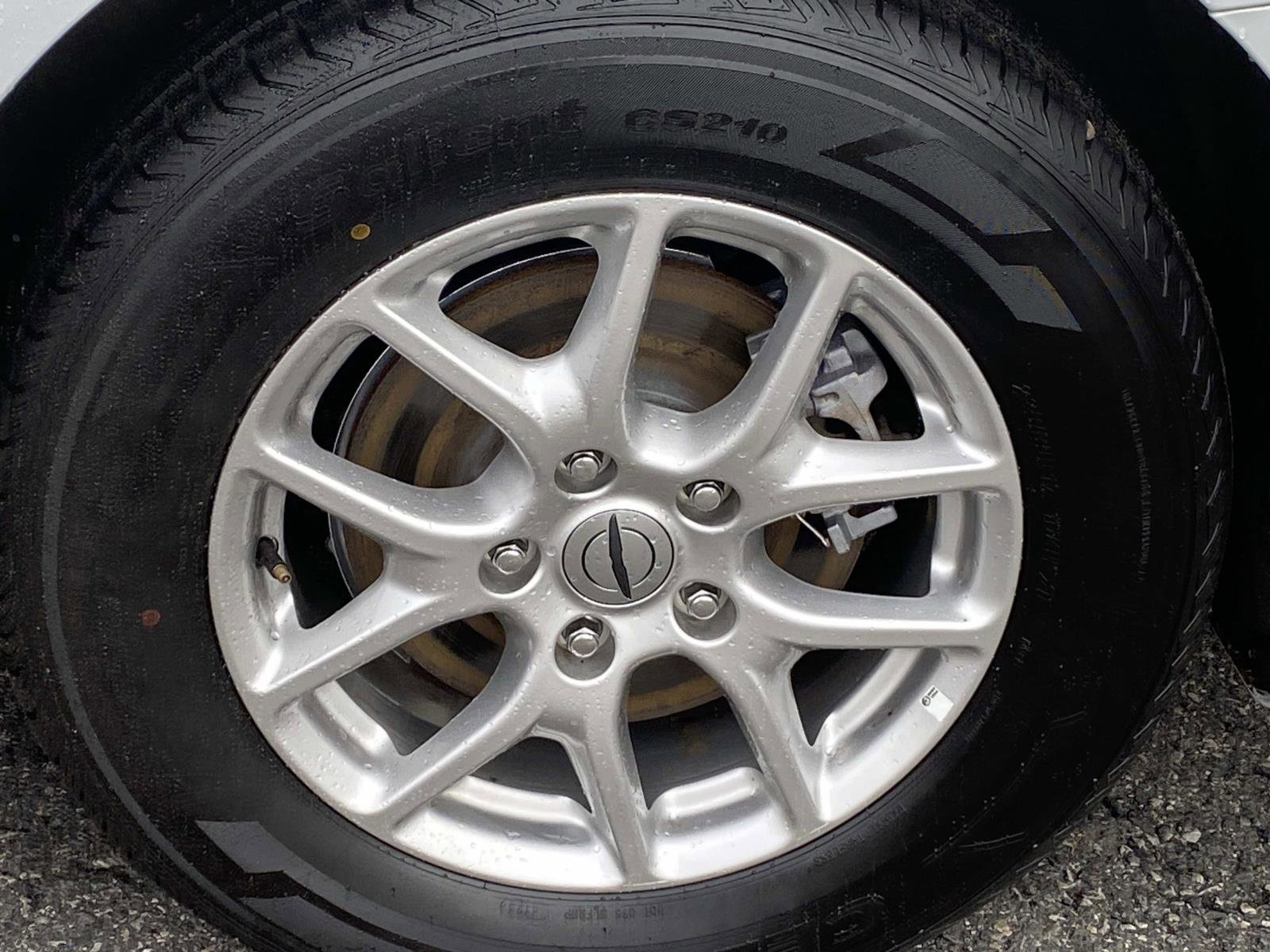 Used 2024 Chrysler Pacifica Touring-L FWD image 30