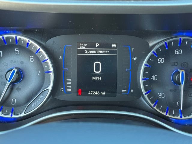 Used 2019 Chrysler Pacifica Touring Plus FWD image 26
