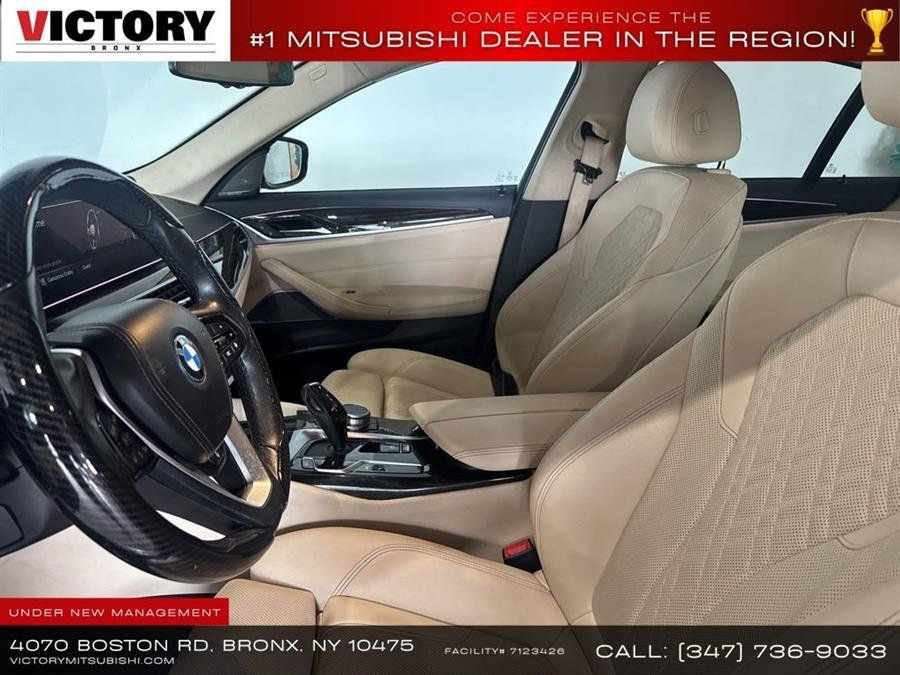 Used 2022 BMW 530e xDrive w/ Premium Package AWD/4WD image 33