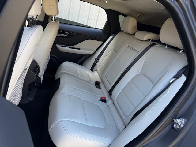 Used 2020 Jaguar F-PACE Prestige image 20