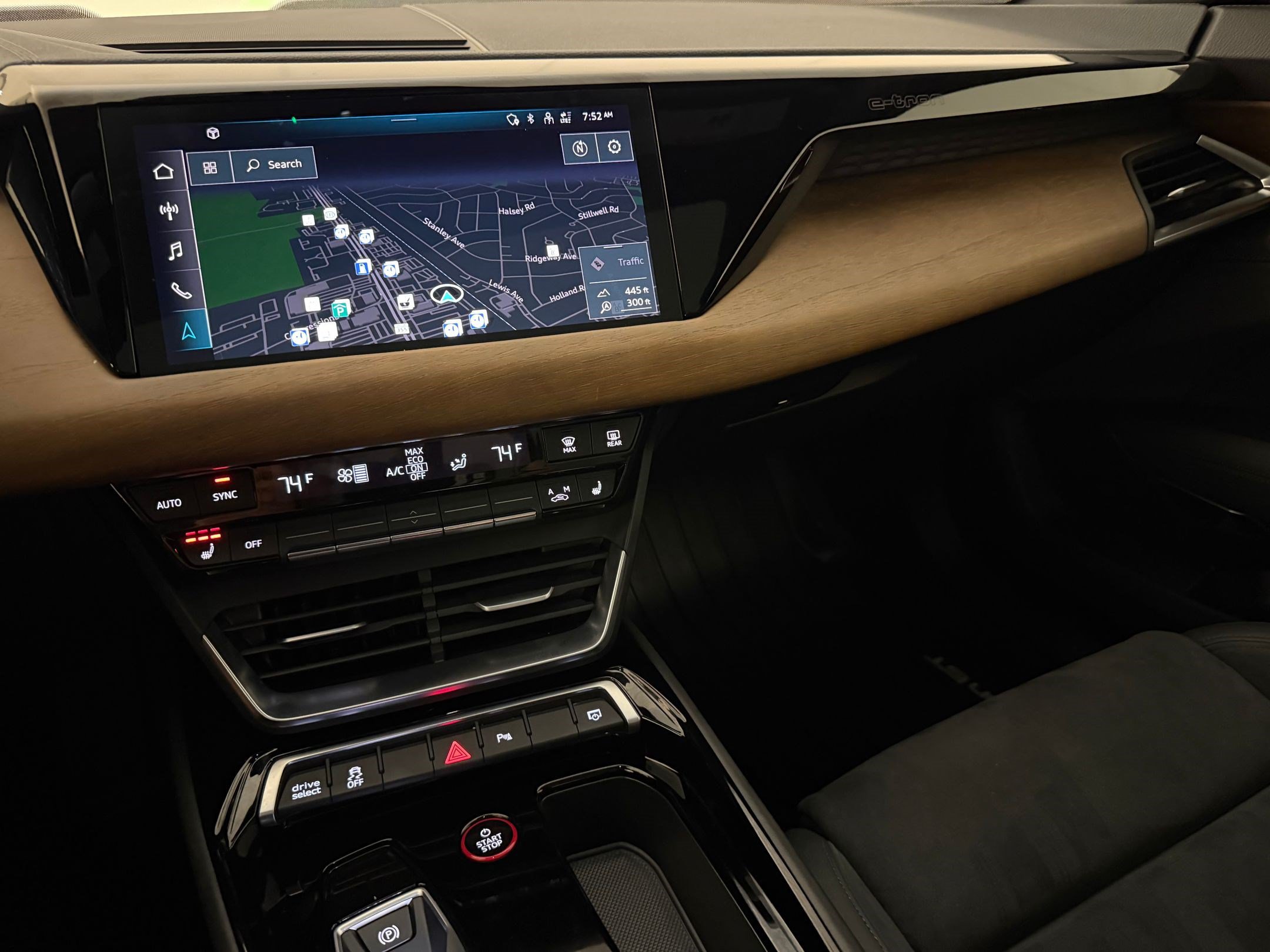 Used 2023 Audi e-tron GT Premium Plus AWD/4WD image 23