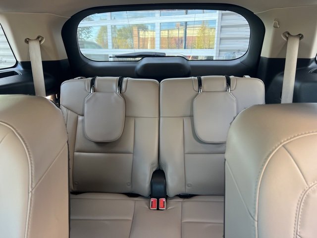 Certified 2023 Ford Explorer XLT w/ Equipment Group 202A image 19