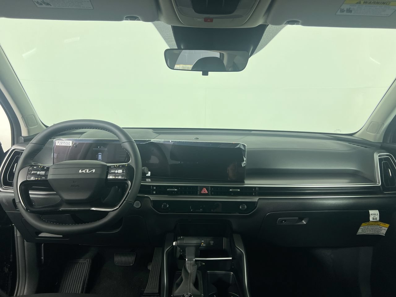New 2026 Kia Sorento LX FWD image 32