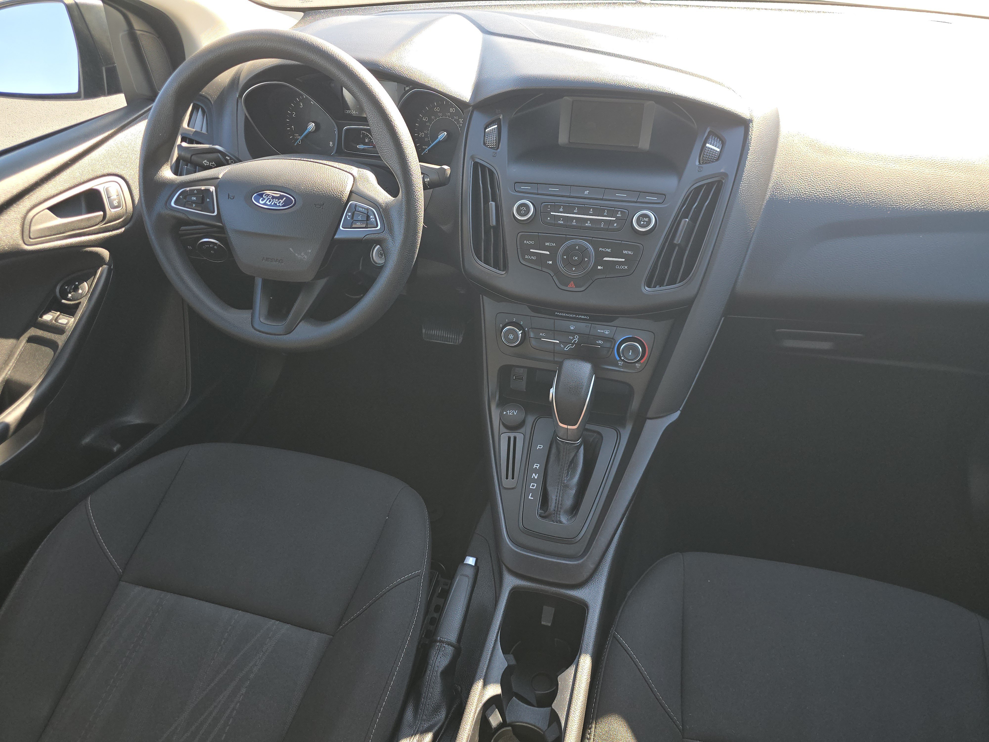 Used 2018 Ford Focus S FWD image 18