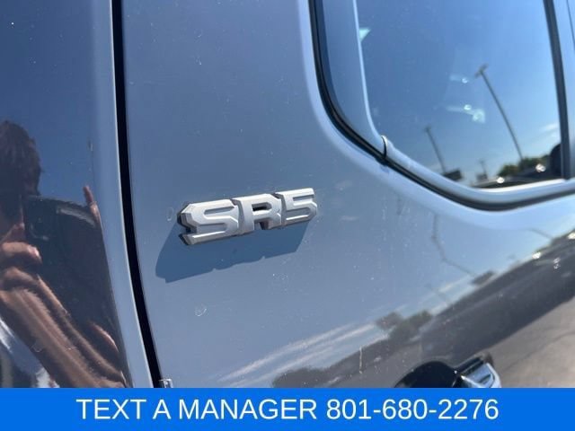 Used 2025 Toyota Tacoma SR5 AWD/4WD image 12