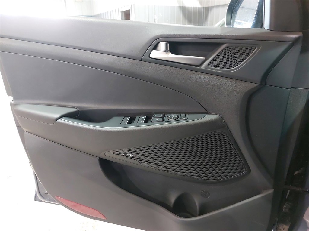 Used 2021 Hyundai Tucson Ultimate w/ Cargo Package image 27