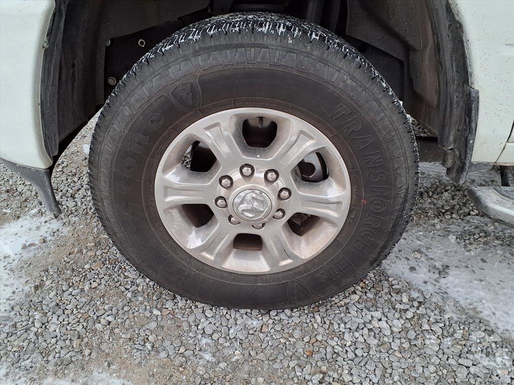 Used 2024 RAM 2500 Big Horn w/ Sport Appearance Package image 39