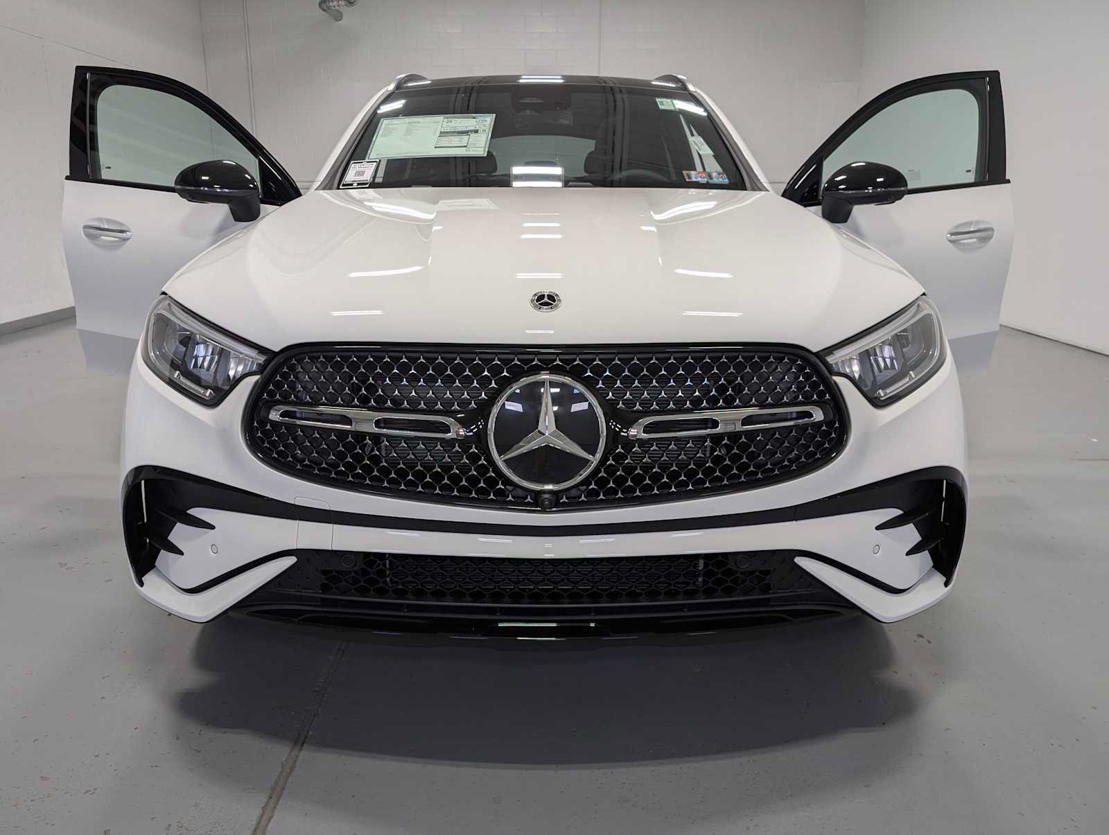 New 2026 Mercedes-Benz GLC 300 4MATIC image 13