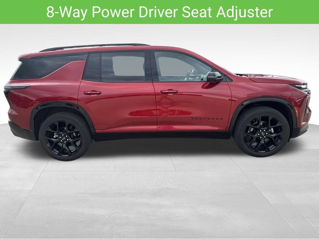 Used 2024 Chevrolet Traverse RS FWD image 15