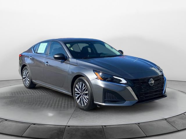 Used 2024 Nissan Altima 2.5 SV image 7