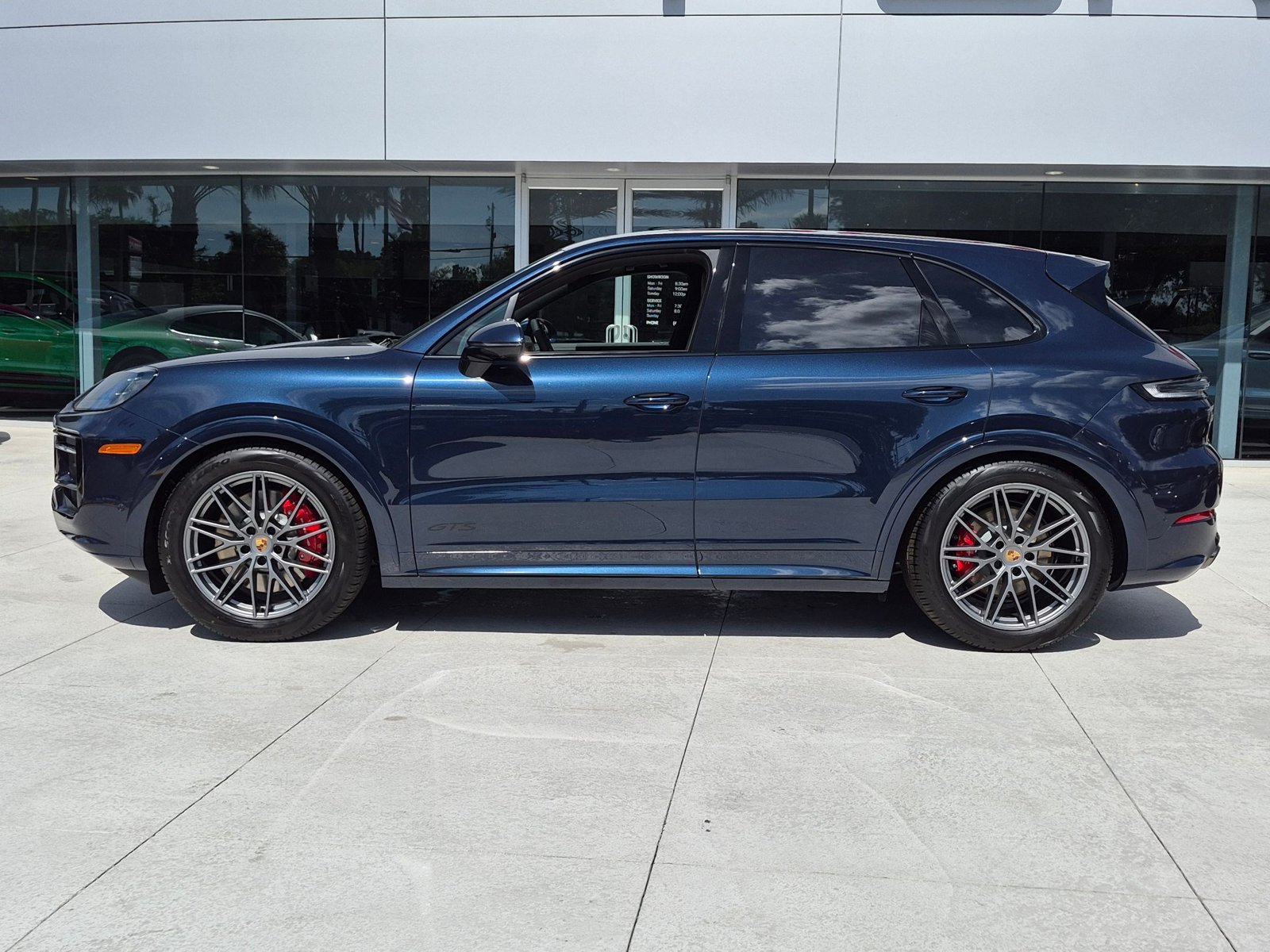 New 2026 Porsche Cayenne GTS AWD/4WD image 2