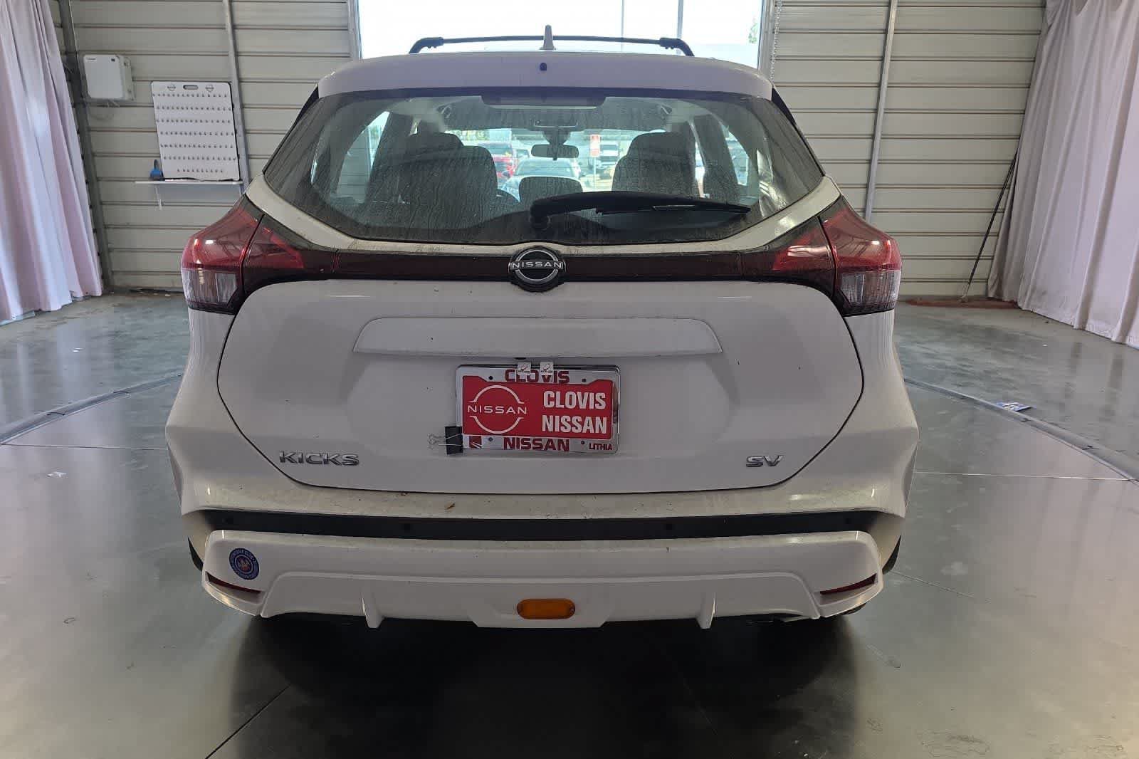 Used 2023 Nissan Kicks SV FWD image 8