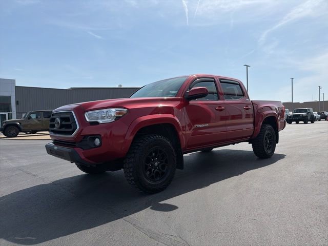 Certified 2020 Toyota Tacoma SR5 AWD/4WD image 3