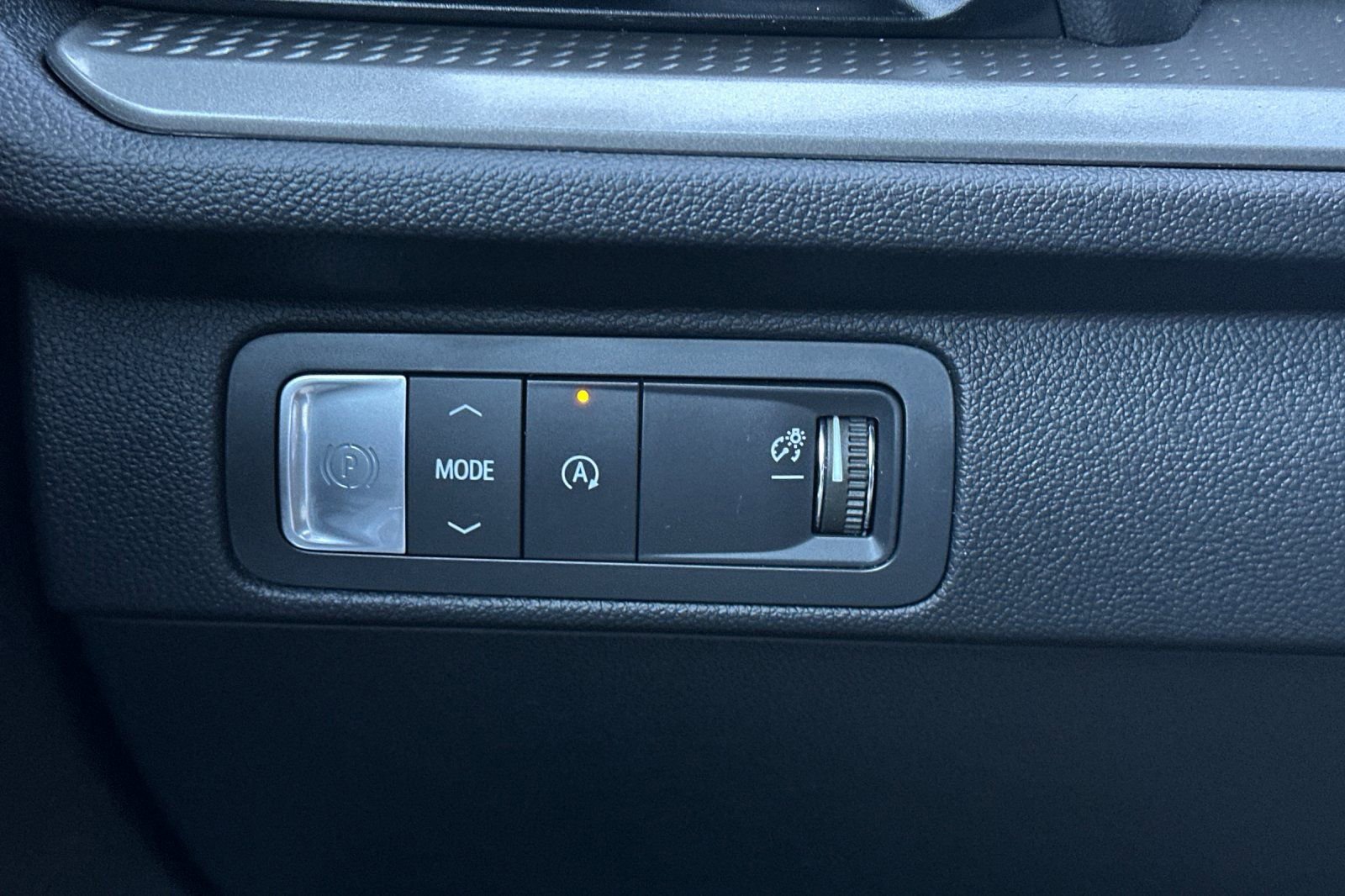 Certified 2025 Chevrolet Traverse LT w/ LPO, Floor Liner Package image 36