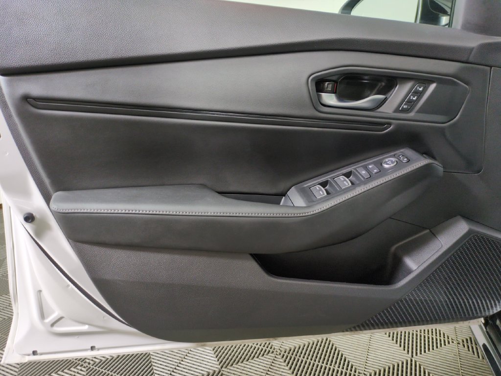 Certified 2025 Honda Accord Sport image 15