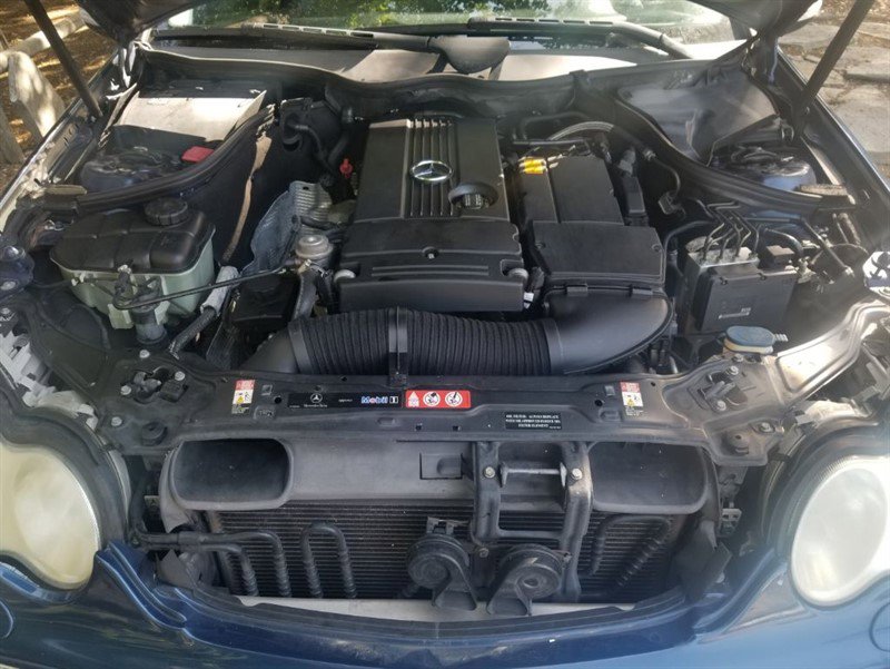 Used 2005 Mercedes-Benz C 230 Sedan image 9