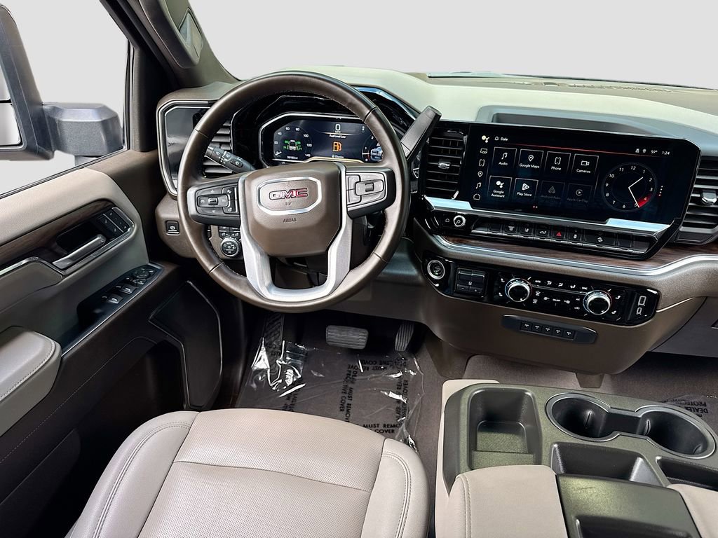 Used 2024 GMC Sierra 3500 SLT image 15