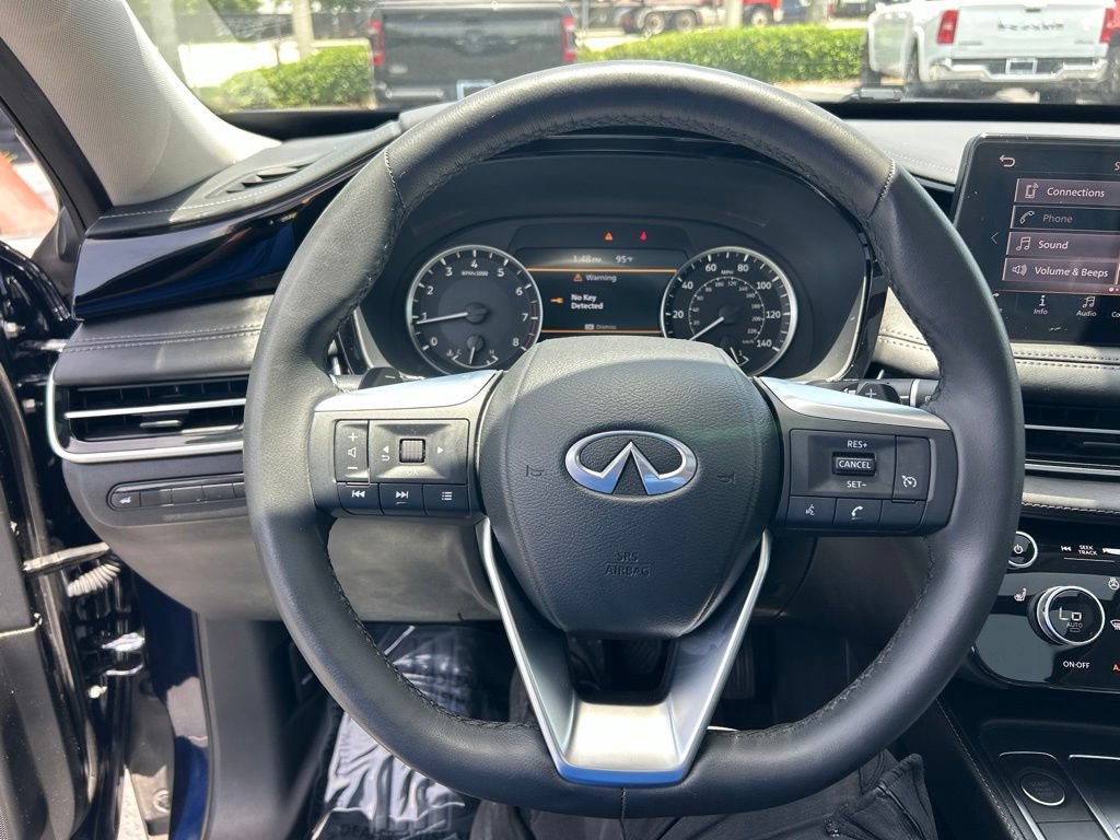 Used 2024 INFINITI QX60 Pure FWD image 17