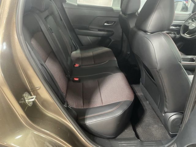New 2026 Nissan Kicks SR w/ Cold Weather Package image 31