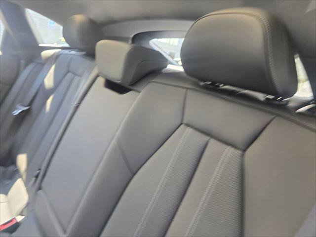 Used 2025 Audi A6 e-tron Premium Plus AWD/4WD image 18