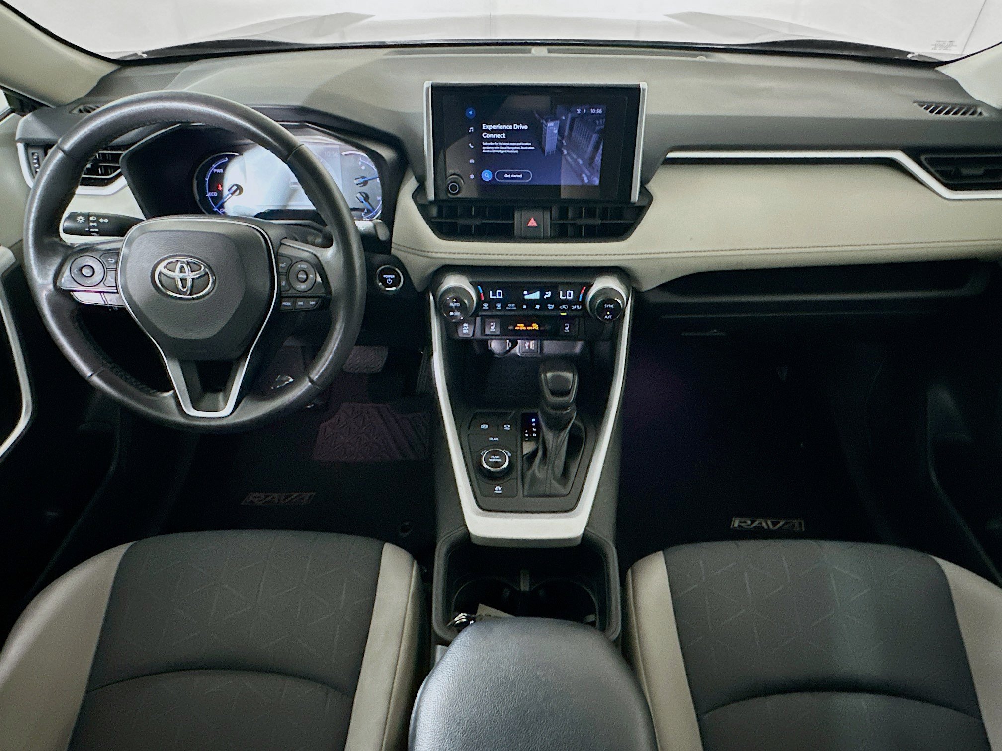 Used 2024 Toyota RAV4 XLE w/ Convenience Package AWD/4WD image 27