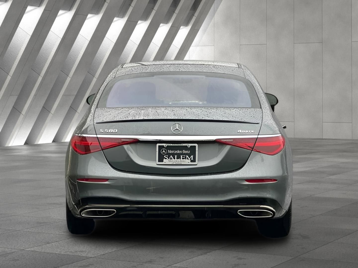 Used 2024 Mercedes-Benz S 580 4MATIC Sedan image 4