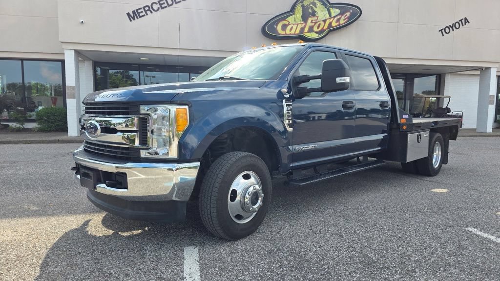 Used 2017 Ford F350 XLT w/ XLT Value Package AWD/4WD image 11