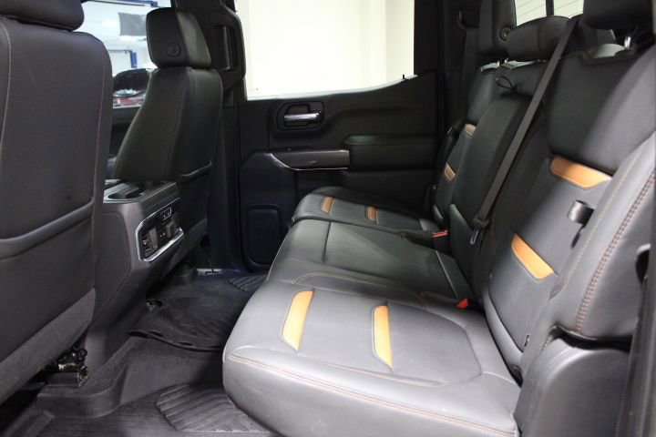 Used 2020 GMC Sierra 1500 AT4 w/ AT4 Premium Package image 18