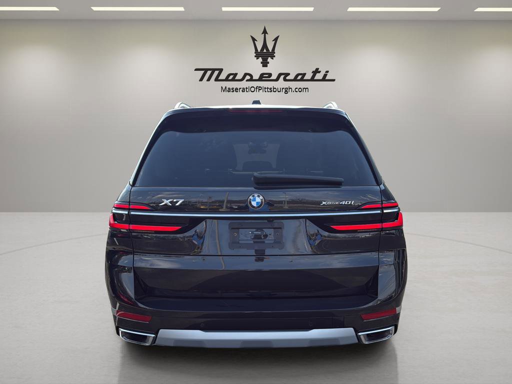 Used 2025 BMW X7 xDrive40i w/ Climate Comfort Package image 6