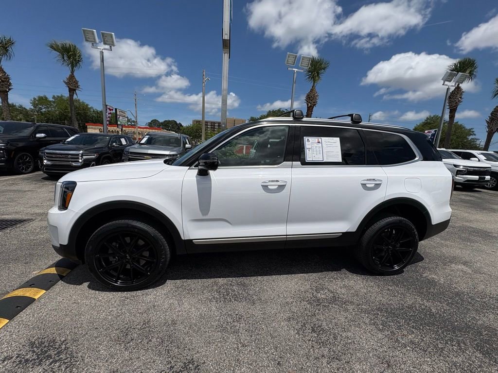 Used 2024 Kia Telluride SX Prestige AWD/4WD image 4