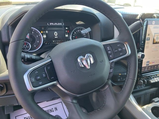 New 2026 RAM 2500 Big Horn AWD/4WD image 15
