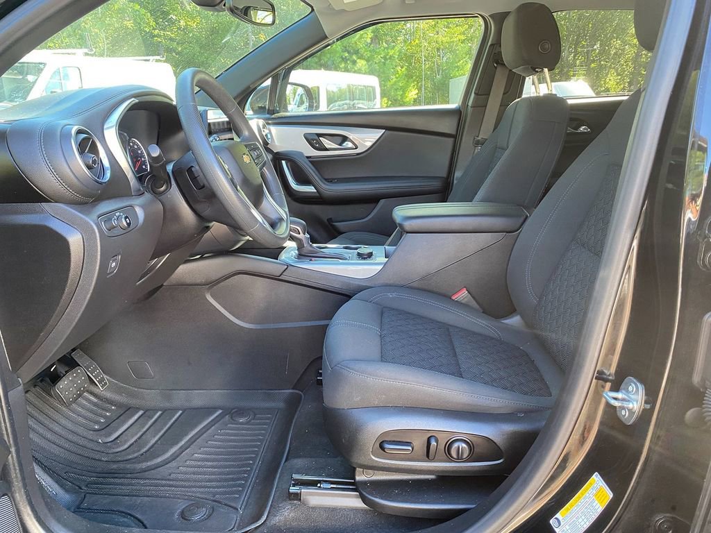 Used 2021 Chevrolet Blazer LT image 12