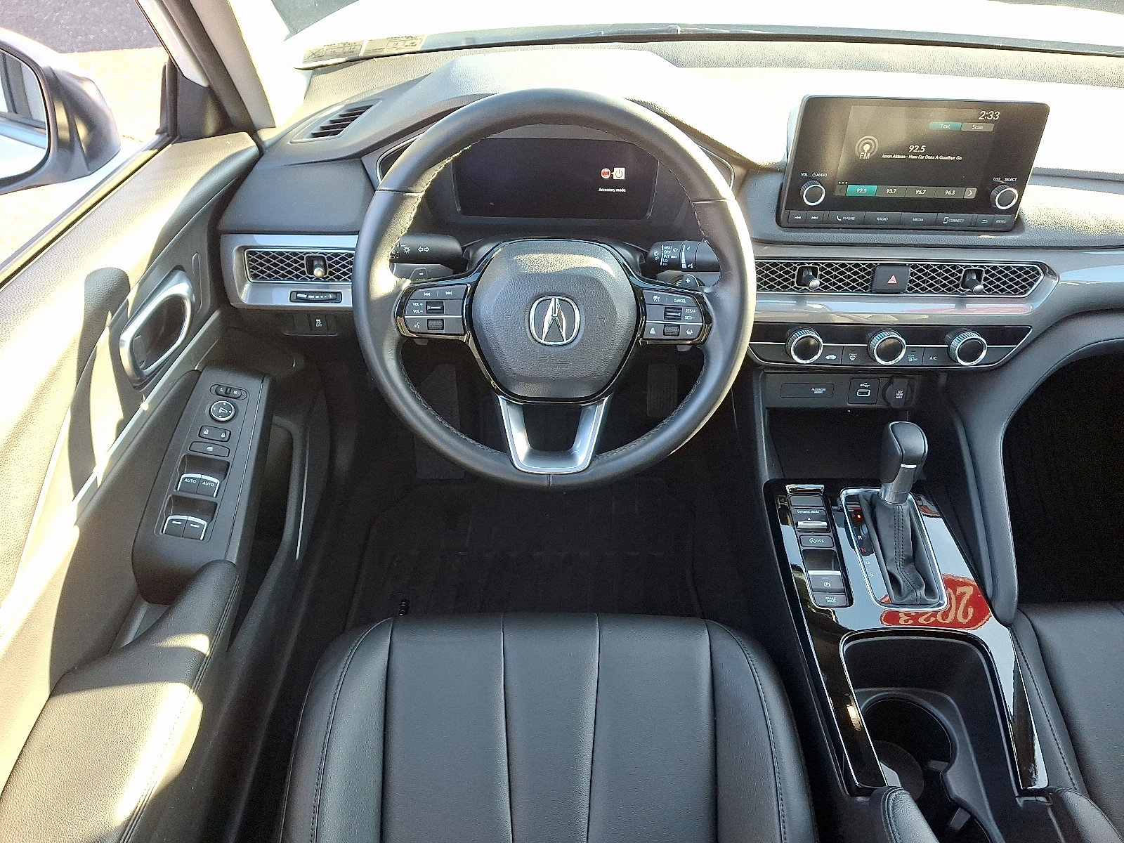 Used 2023 Acura Integra image 11