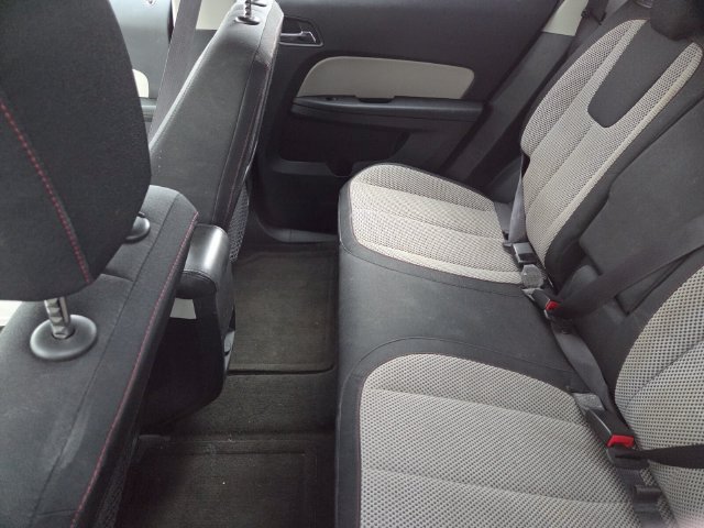 Used 2017 Chevrolet Equinox LT AWD/4WD image 5