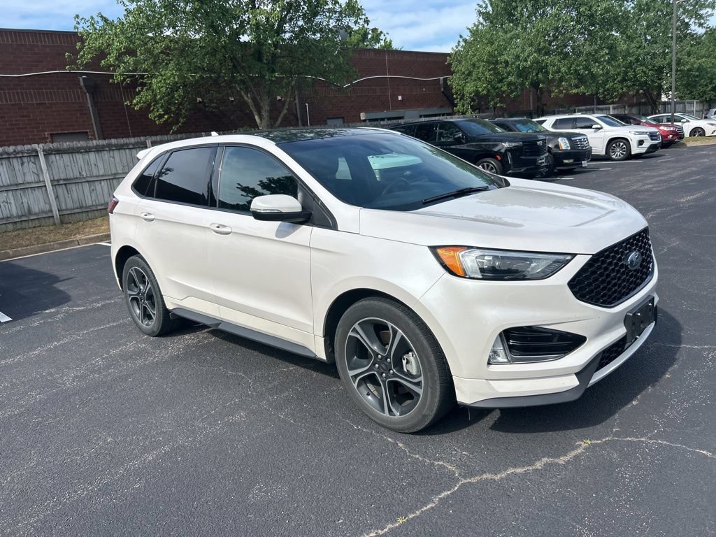 Used 2019 Ford Edge ST AWD/4WD image 1