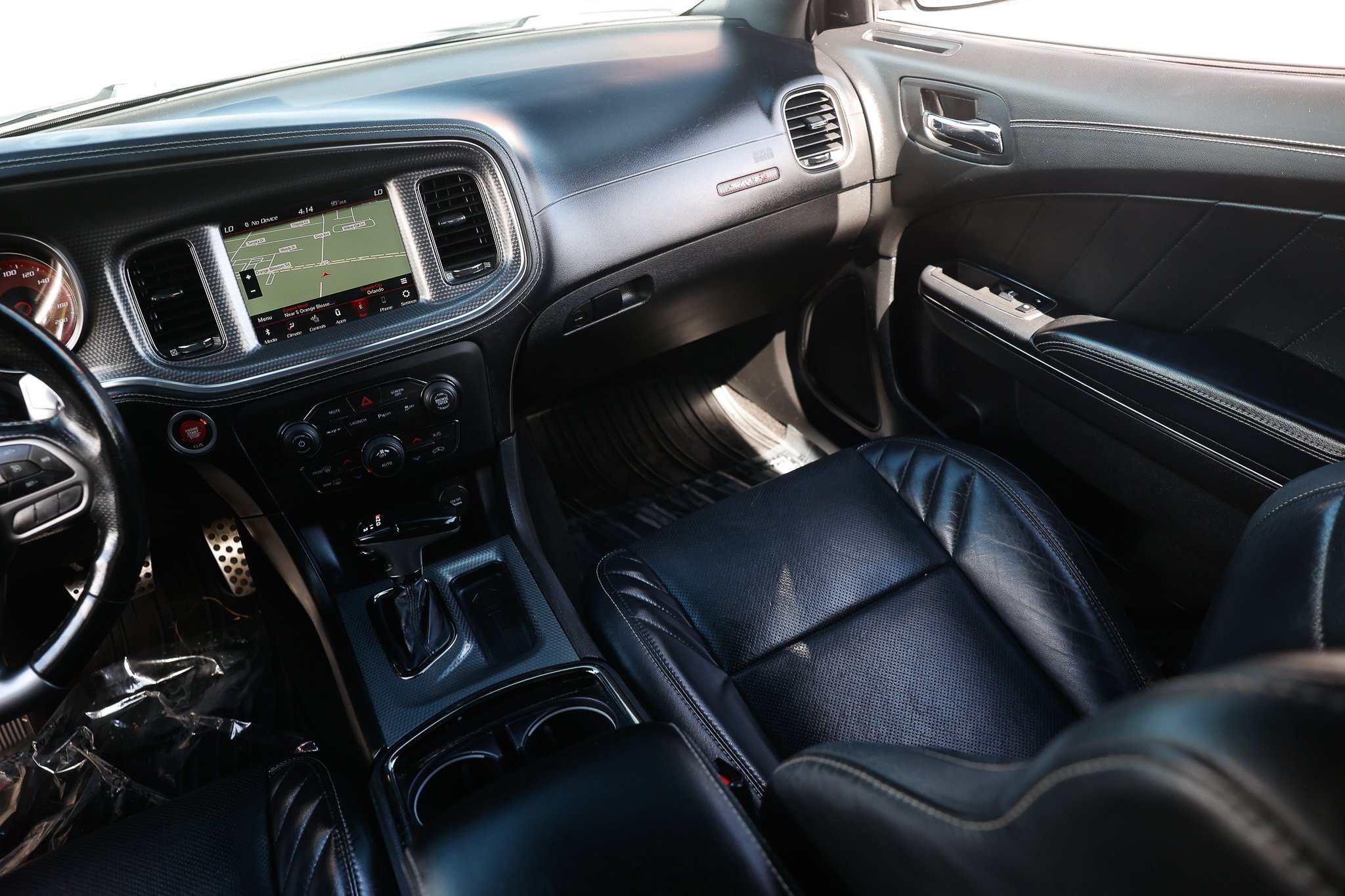 Used 2020 Dodge Charger SRT Hellcat w/ Harman/Kardon Audio Group RWD image 25