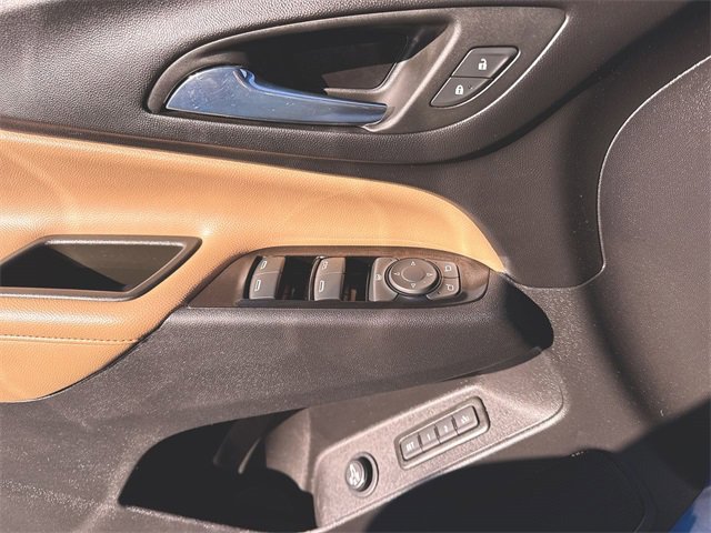 Used 2024 Chevrolet Equinox Premier image 24