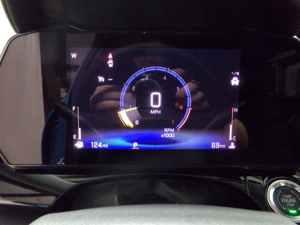 New 2025 Chevrolet Trax ACTIV w/ Sunroof Package image 24