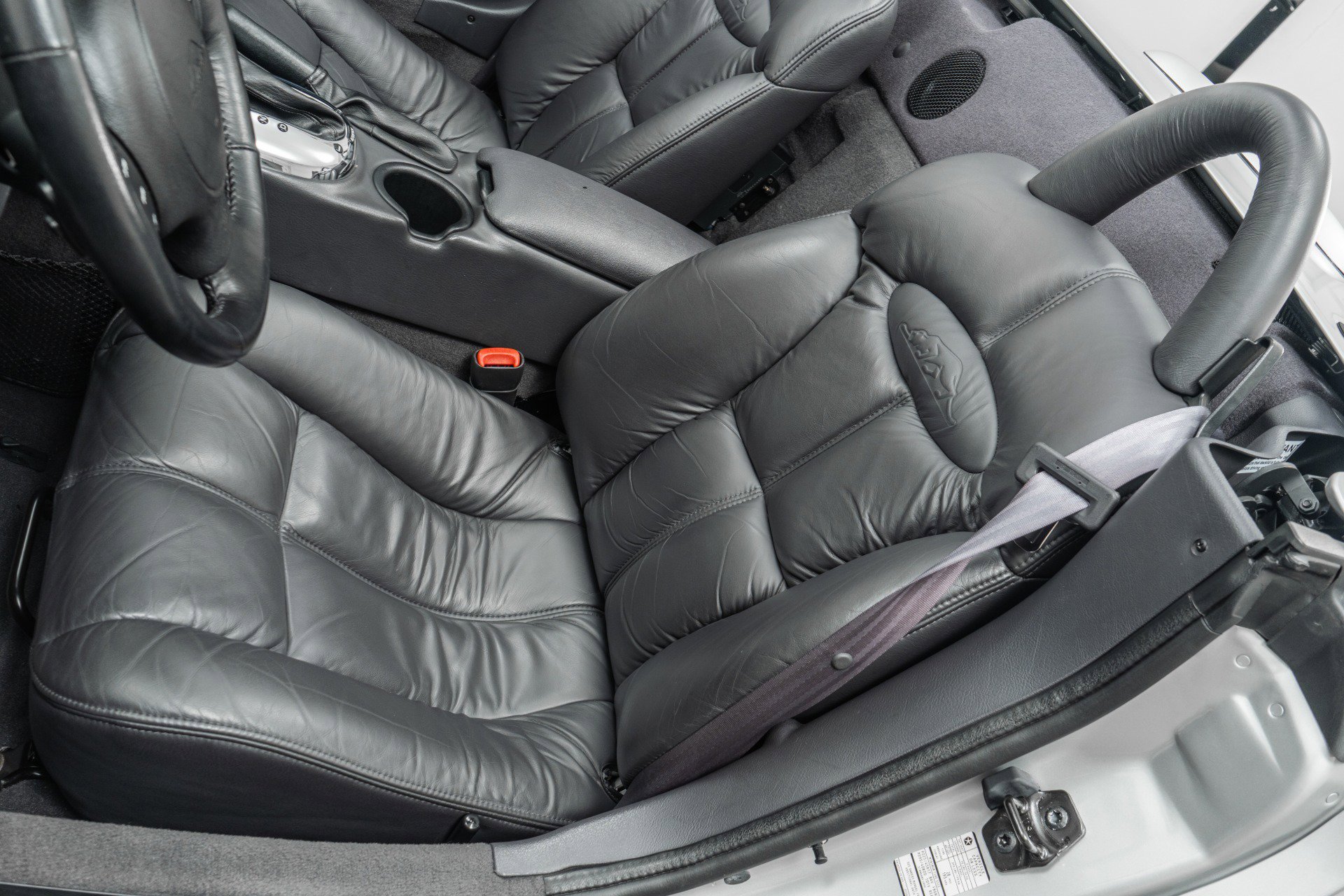 Used 2000 Plymouth Prowler image 22