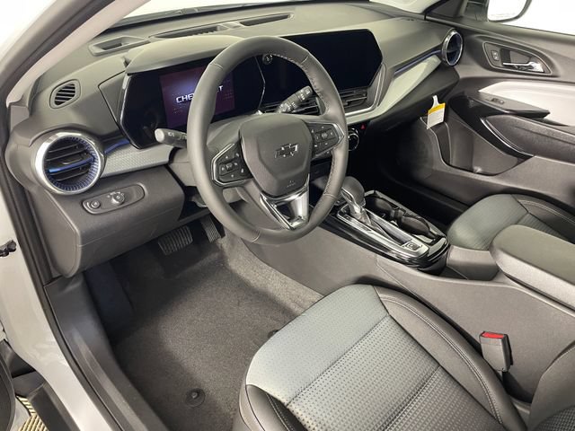 New 2026 Chevrolet Trax LT w/ Driver Confidence Package FWD image 3