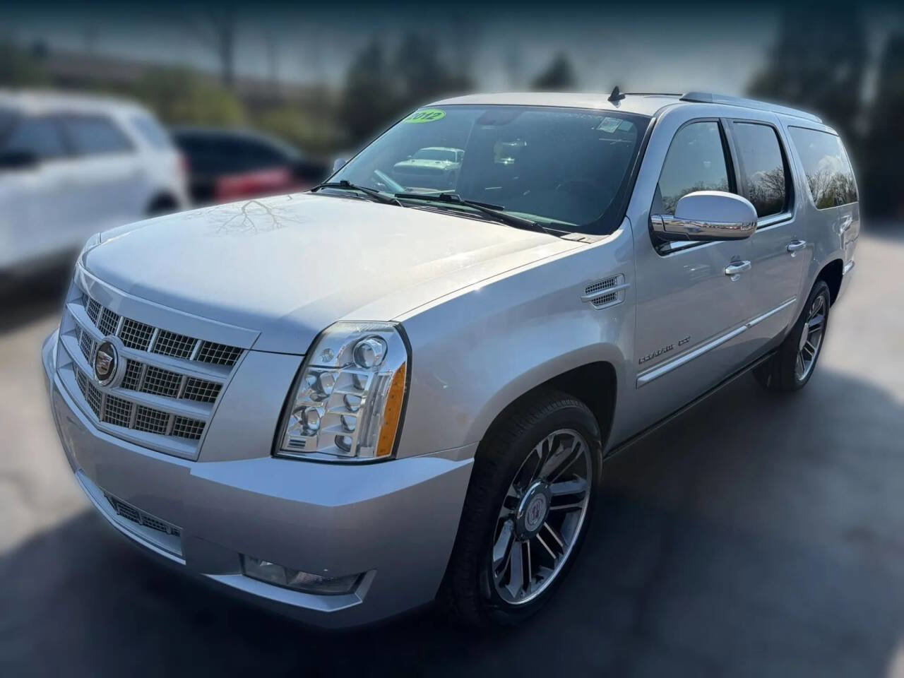 Used 2012 Cadillac Escalade ESV Premium AWD/4WD image 3